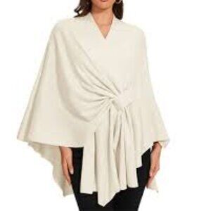 NWT Puli one size fits all sweater cross front shawl /wrap / poncho